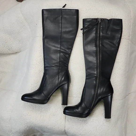 Vera wang knee high boots hotsell